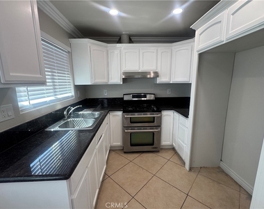 603 N Soldano Avenue - Photo Thumbnail 4