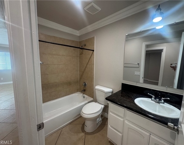 603 N Soldano Avenue - Photo Thumbnail 10