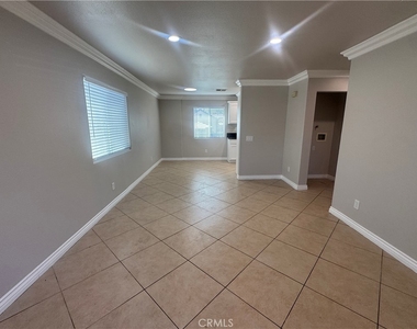 603 N Soldano Avenue - Photo Thumbnail 6