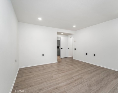 3309 Via Carrizo - Photo Thumbnail 14