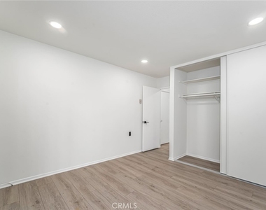 3309 Via Carrizo - Photo Thumbnail 8