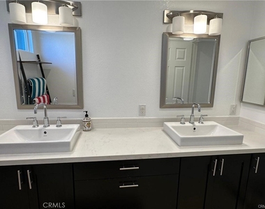 22867 Cove View Street - Photo Thumbnail 32