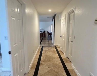 22867 Cove View Street - Photo Thumbnail 14