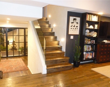 1094 Acanto Place - Photo Thumbnail 20