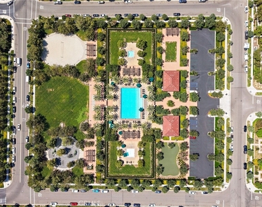 114 Outwest - Photo Thumbnail 23