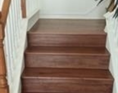1176 Oasis Court - Photo Thumbnail 5