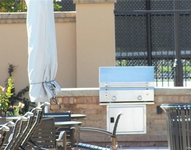 102 Baritone - Photo Thumbnail 33
