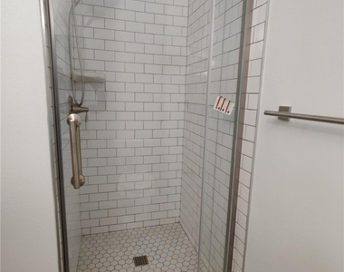 10062 Ellis - Photo Thumbnail 32