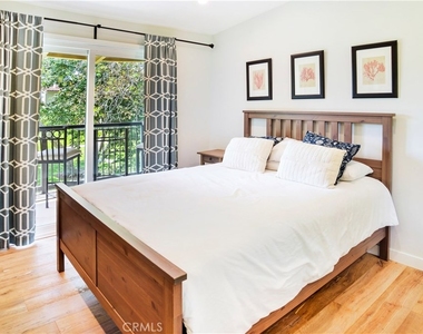 2112 Vista Dorado - Photo Thumbnail 16