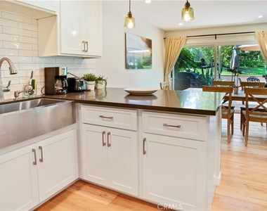 2112 Vista Dorado - Photo Thumbnail 5