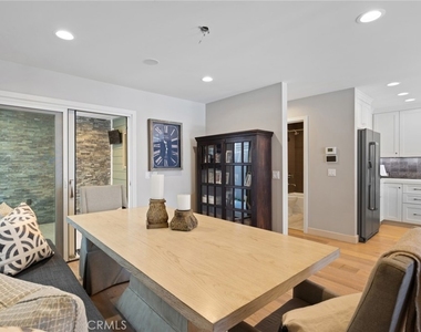 219 Diamond Avenue - Photo Thumbnail 11