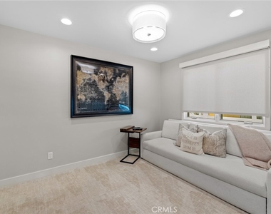 219 Diamond Avenue - Photo Thumbnail 18