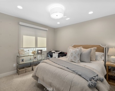 219 Diamond Avenue - Photo Thumbnail 19