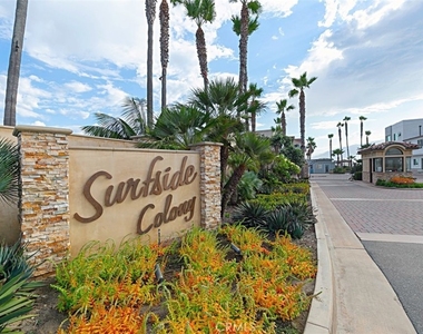25 A Surfside - Photo Thumbnail 32
