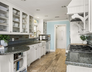 25 A Surfside - Photo Thumbnail 8
