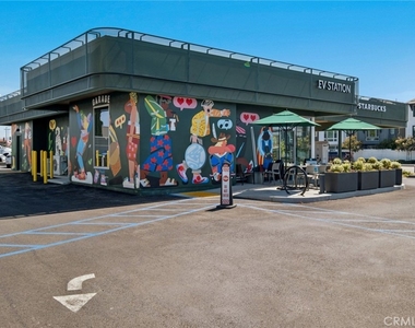 376 Hamilton St - Photo Thumbnail 16