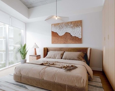 222 N City Drive - Photo Thumbnail 1