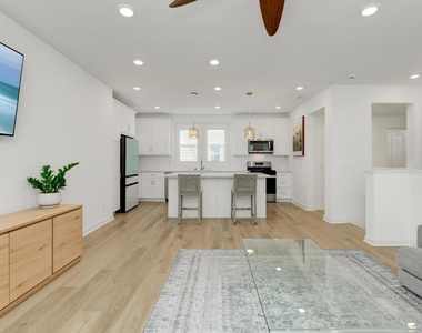 14419 Segal Way - Photo Thumbnail 4
