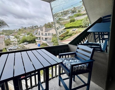 1562 Camino Del Mar - Photo Thumbnail 16