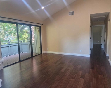 5440 Makati Circle - Photo Thumbnail 2
