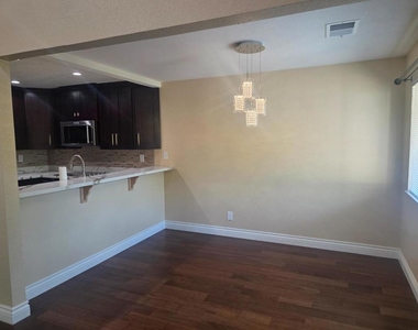 5440 Makati Circle - Photo Thumbnail 4