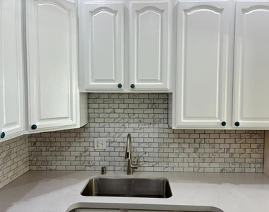 3550 Carter Drive - Photo Thumbnail 7