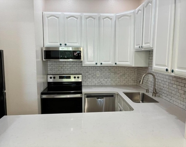 3550 Carter Drive - Photo Thumbnail 3