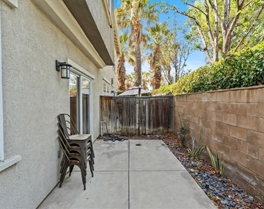 7353 Ellena W - Photo Thumbnail 25