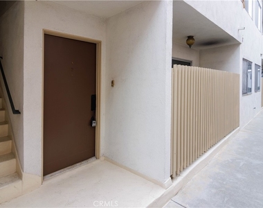 1122 9th Street - Photo Thumbnail 22