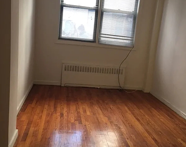  East 38th Street - Photo Thumbnail 1