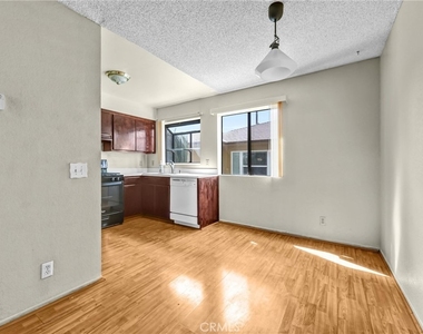 1836 N Allen - Photo Thumbnail 10