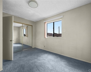 1836 N Allen - Photo Thumbnail 17