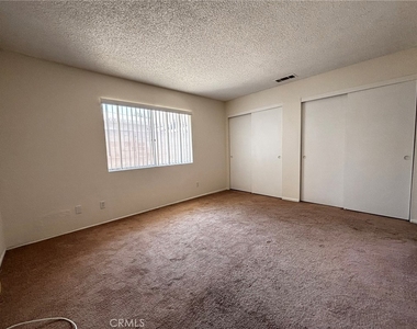 743 Evergreen - Photo Thumbnail 13