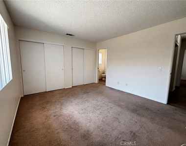 743 Evergreen - Photo Thumbnail 14