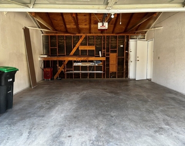 743 Evergreen - Photo Thumbnail 18