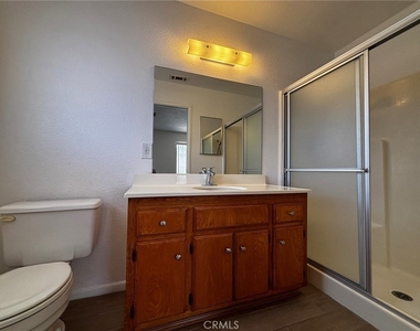 743 Evergreen - Photo Thumbnail 15