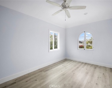 1641 S Catalina Street - Photo Thumbnail 13