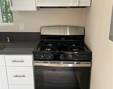 10213 Quill Avenue - Photo Thumbnail 4
