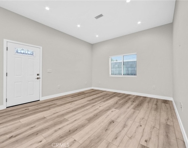 9998 1/2 Louise Avenue - Photo Thumbnail 1