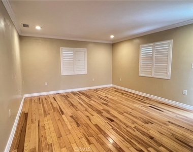 9219 Danbridge - Photo Thumbnail 7