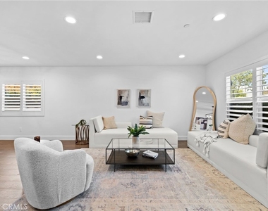 827 N Lamer - Photo Thumbnail 10