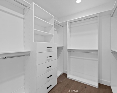 827 N Lamer - Photo Thumbnail 18