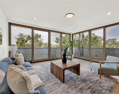 941 E California Boulevard - Photo Thumbnail 24