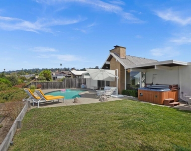 8021 Shay Dr - Photo Thumbnail 53