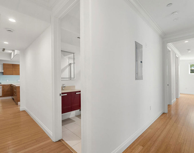 1283 Havenhurst Drive - Photo Thumbnail 11