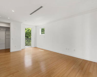 1283 Havenhurst Drive - Photo Thumbnail 20