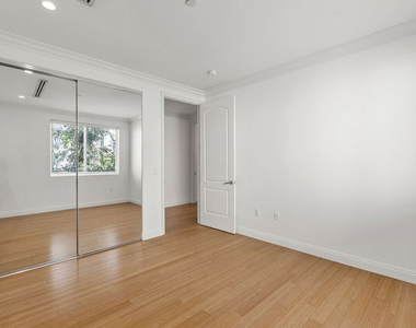 1283 Havenhurst Drive - Photo Thumbnail 13
