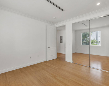 1283 Havenhurst Drive - Photo Thumbnail 16