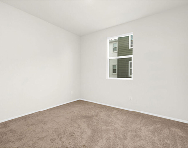 220 Lockhart Way - Photo Thumbnail 10