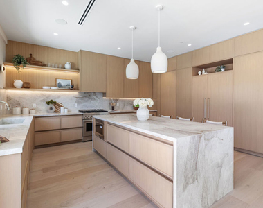 15721 Addison Street - Photo Thumbnail 5